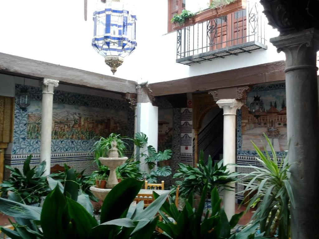 Pension San Joaquin Granada Exterior photo